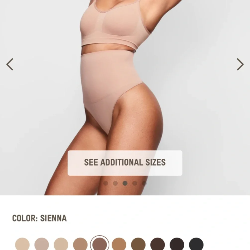 SKIMS SCULPT BRA - Picture 3 of 4